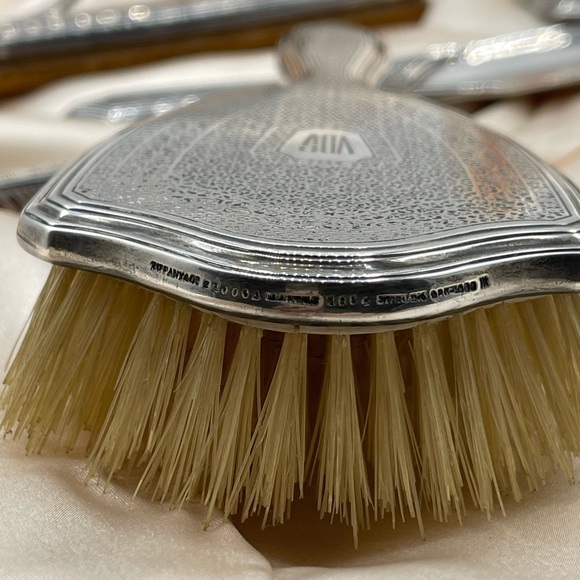 Vintage Sterling Monogrammed Tiffany & Co Vanity Set 6-Piece One of a Kind - Picture 3 of 8